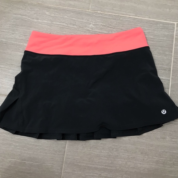 lululemon athletica Pants - Lululemon Circuit Breaker Skirt